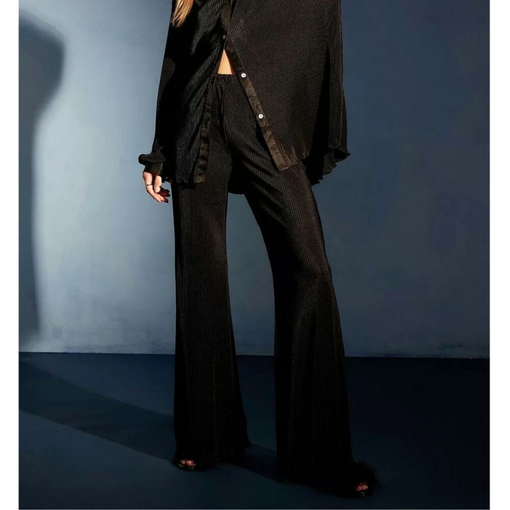 Sleeper Black Origami Pleated Plisse Satin Flared Ruffle Pyjama Pants Large